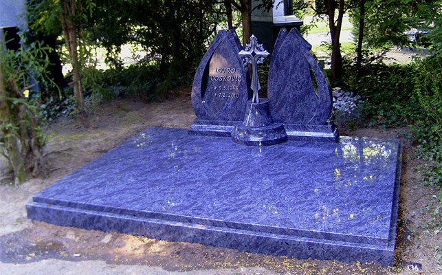 Beispiel Abdeckplatte für ein Doppelgrab