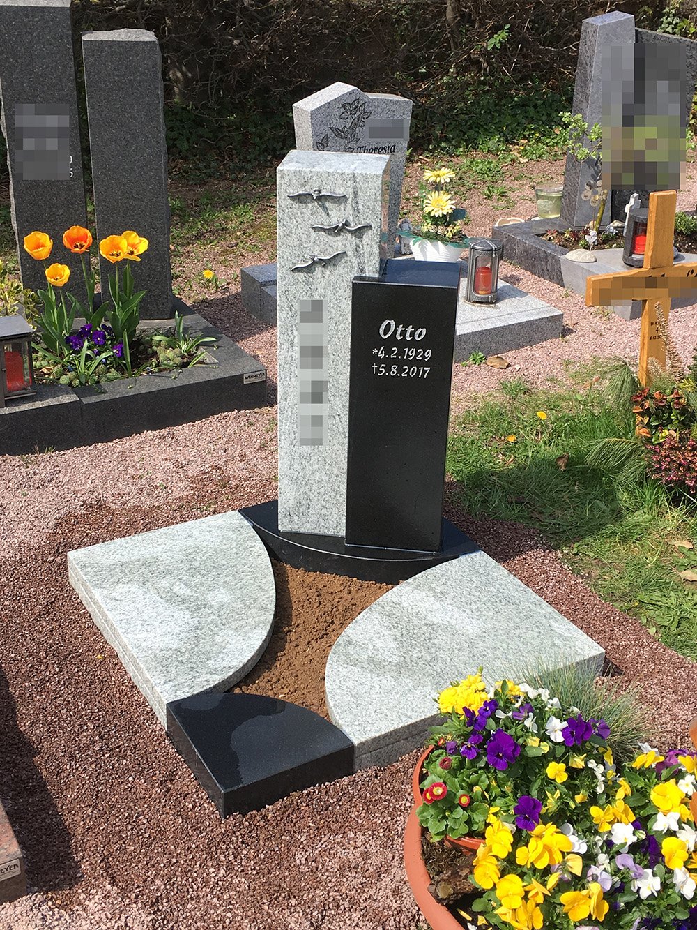 Urnengrabstein Stelen Beispiel